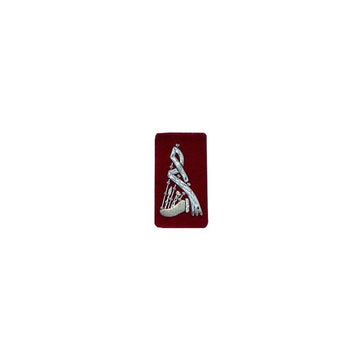 imperial-highland-supplies-bagpipe-badge-silver-bullion-on-red